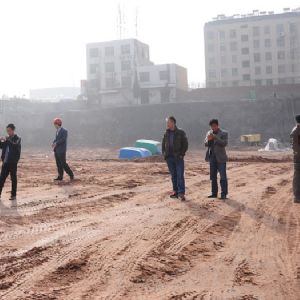 萊蕪茂業項目土石方開挖及外運工程